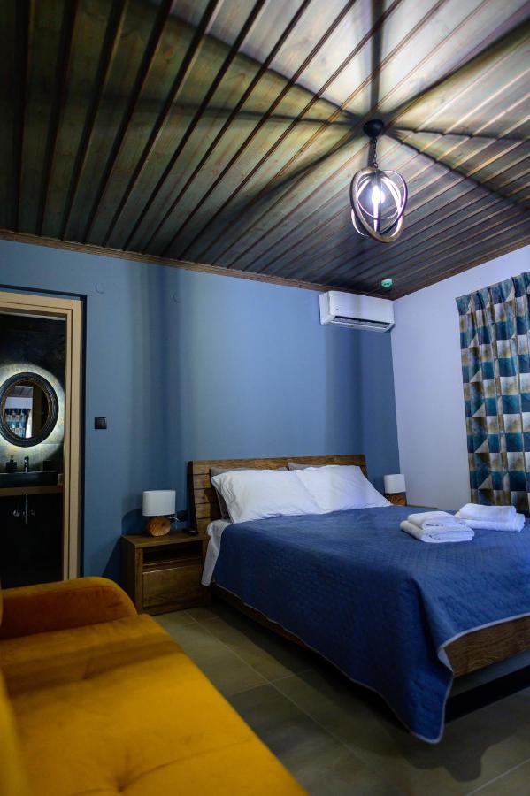 The Five Keys Hotel Monodendri Exterior photo