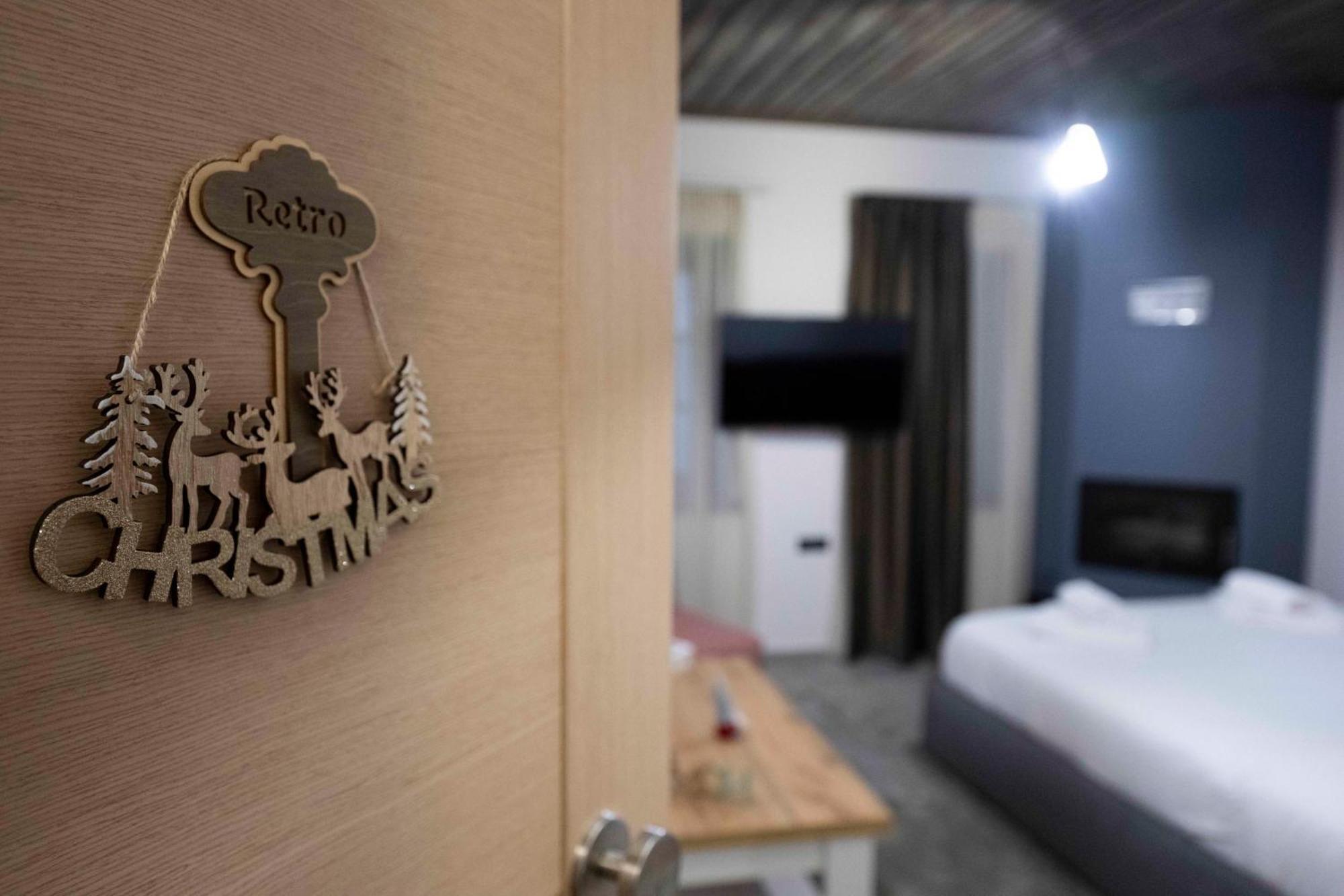 The Five Keys Hotel Monodendri Exterior photo